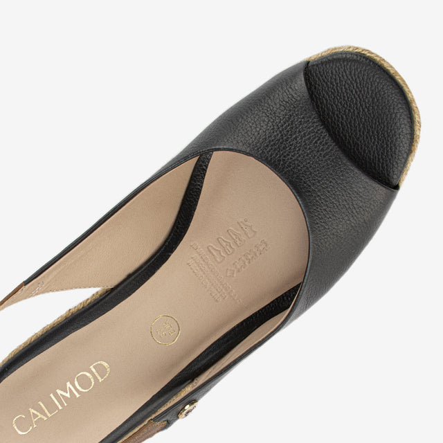 Sandalia Casual Negro 3CM7001