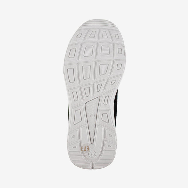 Zapatilla Chabely Negro 7YZ046